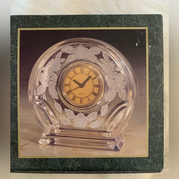 Vintage Crystal Clock NWT IN BOX - Picture 2 of 3